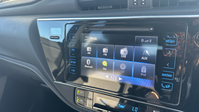 Toyota Auris 1.8 Hybrid Design TSS 5dr CVT [Nav] Hybrid Hatchback